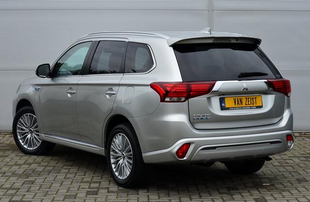Mitsubishi OUTLANDER PHEV 2.4 PURE PLUS 4WD | PLUG IN HYBRID | HOGE ZIT | CLIMATE | CRUISE | 18'' VELGEN | ALL IN RIJKLAARPRIJS