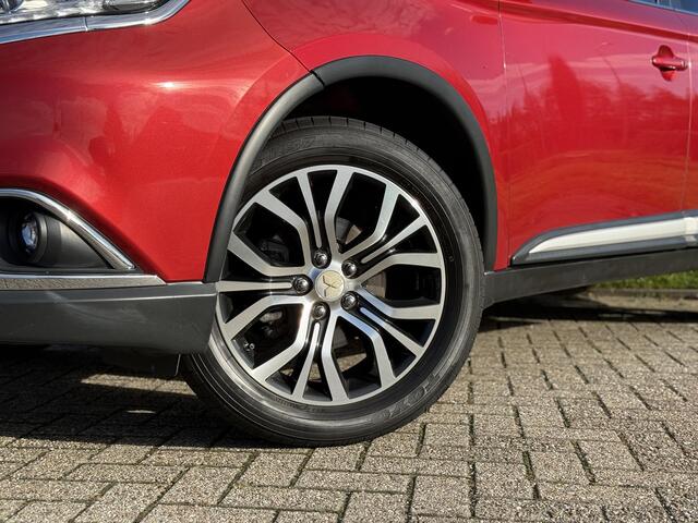 Mitsubishi OUTLANDER 2.0 Connect Pro Stoel- stuurverwarming | Trekhaak | 360 Camera