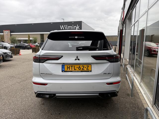 Mitsubishi OUTLANDER 2.4 PHEV First Ed. | Head up | Elek. Achterklep | Stuur/stoelve