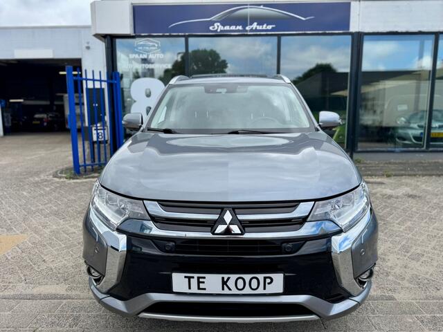Mitsubishi OUTLANDER 2.0 PHEV 4WD INTYLE+ PREMIUM | 360° | PANO | LEDER