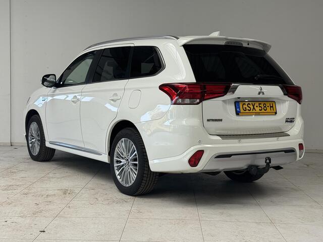 Mitsubishi OUTLANDER 2.4 PHEV Instyle | Navigatie | 360 Camera | Stoelverwarming | Trekhaak |