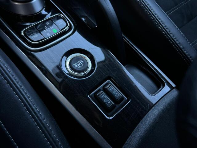 Mitsubishi OUTLANDER 2.0 PHEV Executive Edition NL AUTO | CAMERA | TREKHAAK | NAVI |