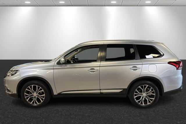 Mitsubishi OUTLANDER 2.0 Connect Pro Trekhaak, 360camera