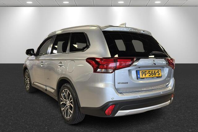 Mitsubishi OUTLANDER 2.0 Connect Pro Trekhaak, 360camera