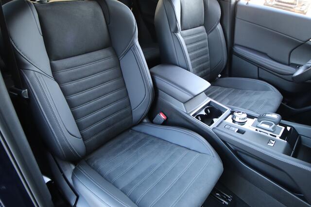 Mitsubishi OUTLANDER 2.4 PHEV First Edition Rijklaarprijs nu ¤ 54.040,- Nieuw! Uit voorraad leverbaar & tijdelijk ¤ 4.000,- korting!