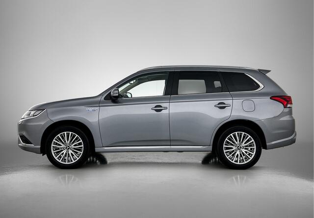 Mitsubishi OUTLANDER 2.4 PHEV Intense | WORDT VERWACHT | 18" Lichtmetaal | Camera achter | Navigatie | Leder/Alcantara