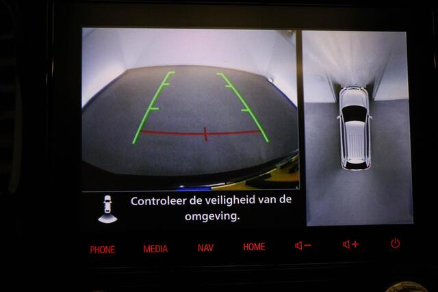 Mitsubishi OUTLANDER 2.4 PHEV Intense+ | STUURVERWARMING | DAB | APPLE | CAMERA
