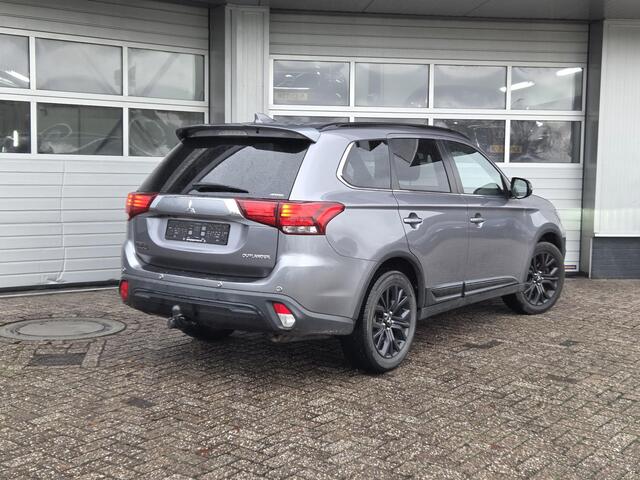 Mitsubishi OUTLANDER 2.0 4WD Limited, 7-Persoons, Trekhaak,