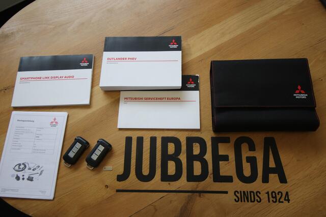 Mitsubishi OUTLANDER 2.4 PHEV Instyle Opendak, Adaptive Cruise, Trekhaak