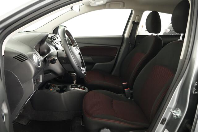 Mitsubishi SPACE STAR 1.2 Black Edition / Automaat / Navi / Carplay / Cruise / Stoelverwarming