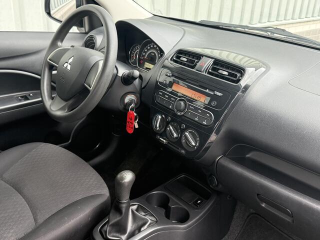 Mitsubishi SPACE STAR 1.0 Cool+ / Origineel Nederlands / NAP / Dealer Onderhouden / Airco / Radio / Centrale Vergrendeling Met Afstandsbediening / 1e Eigenaar /