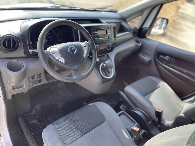 Nissan E-NV200 Optima | Cruise Control | Bluetooth Tel. | Climate Control | Lat-Om-Lat Betimmering | Elek. Ramen + Spiegels | Rijklaarprijs! (Ex. BTW)