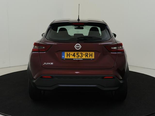 Nissan JUKE 1.0 - 117PK DIG-T Acenta | Camera | 17 inch Velgen | Climate Control | Licht & Regensensor | LED Dagrijverlichting | Stoelverwarming |