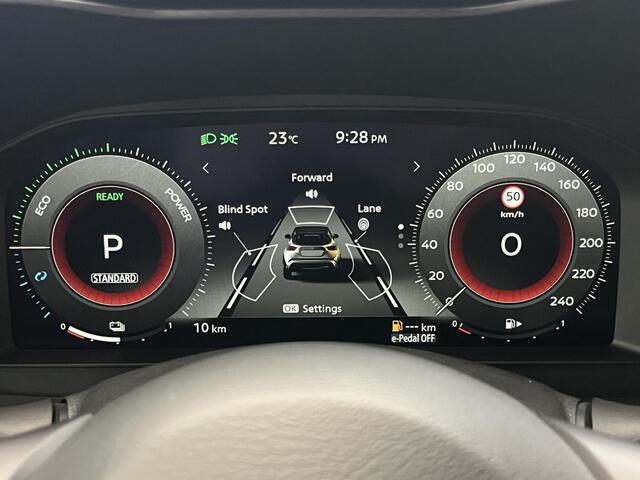 Nissan JUKE 1.6 Hybrid N-Sport / Stoelverwarming/Stuurverwarming / 360 Gradencamera / Adaptive Cruise Control / Navigatie /