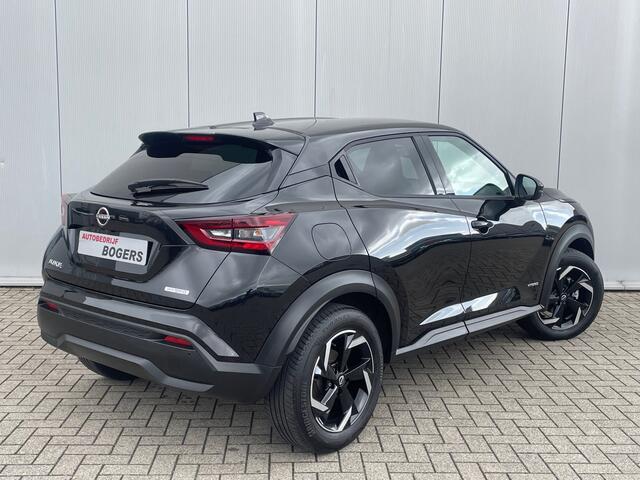 Nissan JUKE 1.6 Hybrid N-Connecta Navigatie, Climate Control, Cruise Control, 17"Lm, Achteruitrijcamera, Stoelverwarming