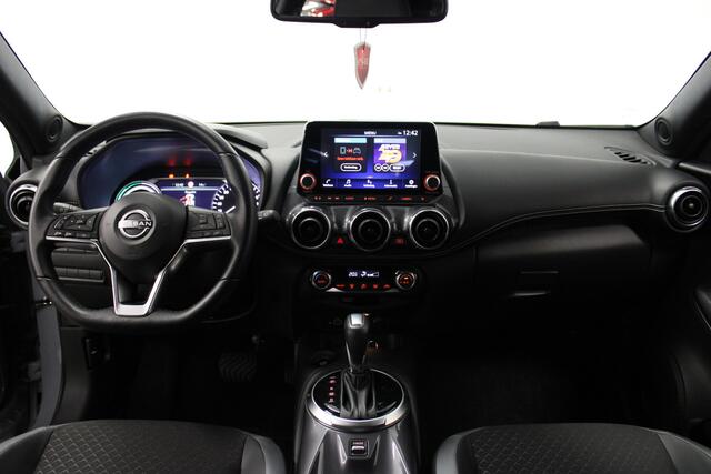 Nissan JUKE 1.6 Hybrid N-Connecta