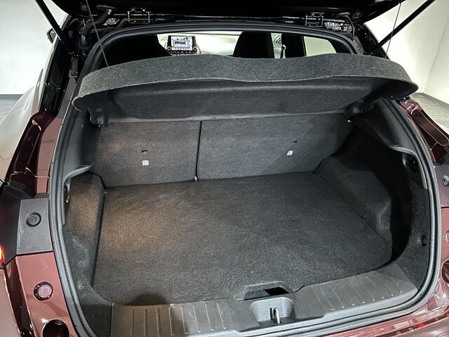 Nissan JUKE 1.0 DIG-T N-Connecta | Navigatie | Stoelverwarming | Achteruitrijcamera | Cruise control