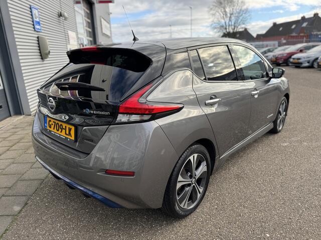 Nissan LEAF Tekna 40 kWh