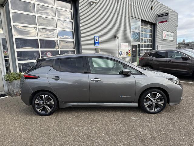 Nissan LEAF Tekna 40 kWh