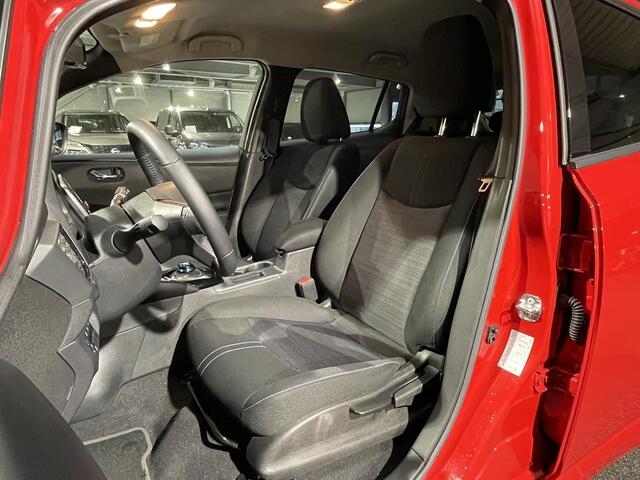 Nissan LEAF e+ N-Connecta 62 kWh | Navigatie | 360 Camera | Parkeersensoren voor en achter | Carplay |