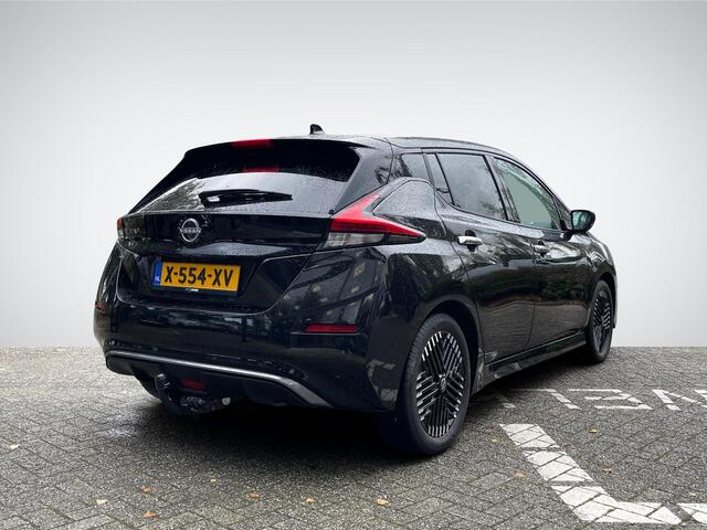 Nissan LEAF N-Connecta 39 kWh | Trekhaak | Navigatie | Stuur- + Stoelverwarming | 360° Camera | Keyless Entry | Adapt. Cruise Control | Rijklaarprijs!