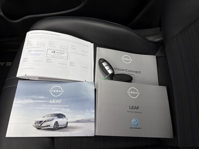 Nissan LEAF Tekna 40 kWh / Stoel-Stuurverwarming / Airco / Cruise Control / Lederen-Stof bekleding / Navigatie /