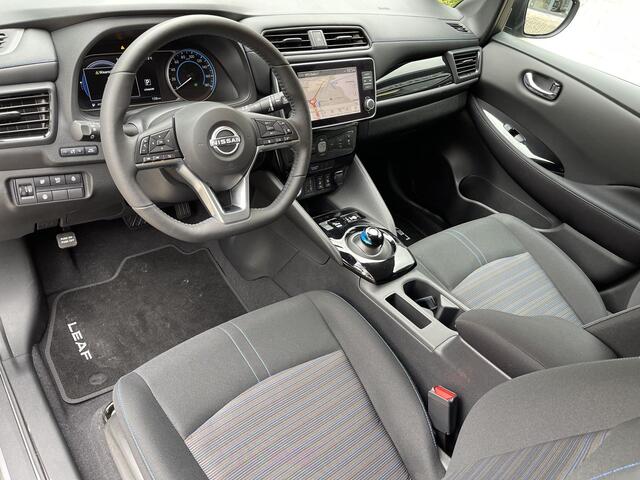 Nissan LEAF N-Connecta 39 kWh | Adapt. Cruise Control | Stuur- + Stoelverwarming | 360° Camera | Apple Carplay/Android Auto | Rijklaarprijs!