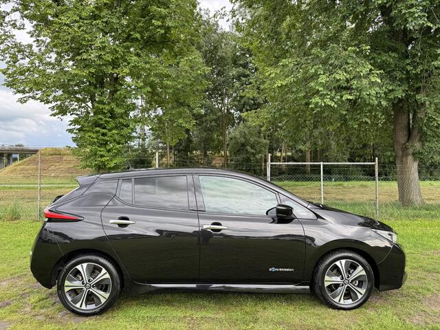 Nissan LEAF Tekna 40 kWh | ADAP. CRUISE | BLINDSPOT | NAVI | CLIMA |