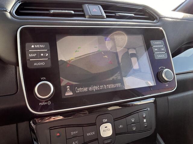 Nissan LEAF e+ N-Connecta 59 kWh / SoH Accu 97% / WLTP bereik 396 km / WLTP bereik stad 575 km / SoH Accu 97% / Navigatie / 360° Camera / Stoel- en Stuurverwarming / Apple Carplay Android /