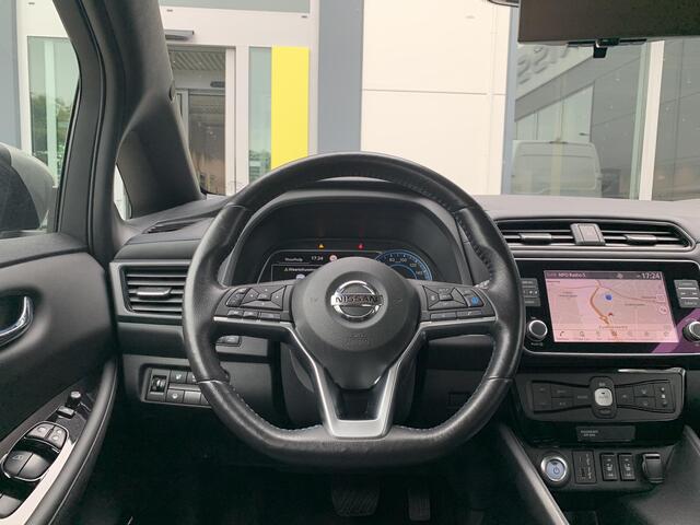 Nissan LEAF Tekna 40 kWh