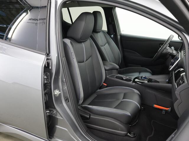 Nissan LEAF Tekna 39 kWh | Parkeercamra 360° | Bose | Leder | Navigatie |