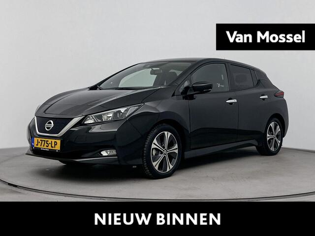 Nissan LEAF N-Connecta 40 kWh | Apple Carplay & Android Auto | Stoelverwarming | Stuurverwarming | 360 camera | Parkeersensoren