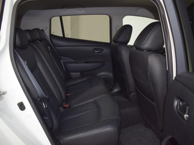 Nissan LEAF Tekna 24 kWh ///