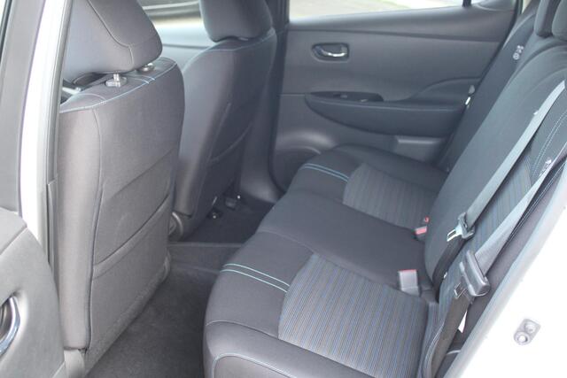 Nissan LEAF e+ N-Connecta 62 kWh | CAMERA | NAVIGATIE | ADAPTIVE CRUISE |