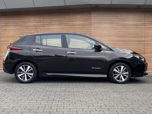 Nissan LEAF Acenta 40 kWh Lm-velgen / Camera / Navigatie