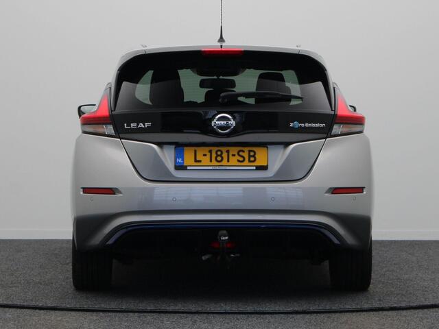 Nissan LEAF N-Connecta 40 kWh | Accu score 92% | Trekhaak | Dealer onderhouden | Stoel- en stuurwielverwarming | Achterbankverwarming |