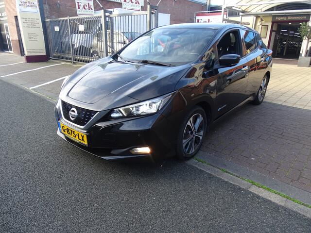 Nissan LEAF Tekna 40 kWh