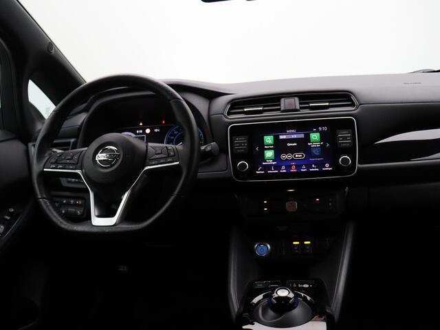 Nissan LEAF N-Connecta 40 kWh | Accu Score 94,7% | Stoelverwarming voor en achter | Rondomzicht camera | Climate control | Navigatie |