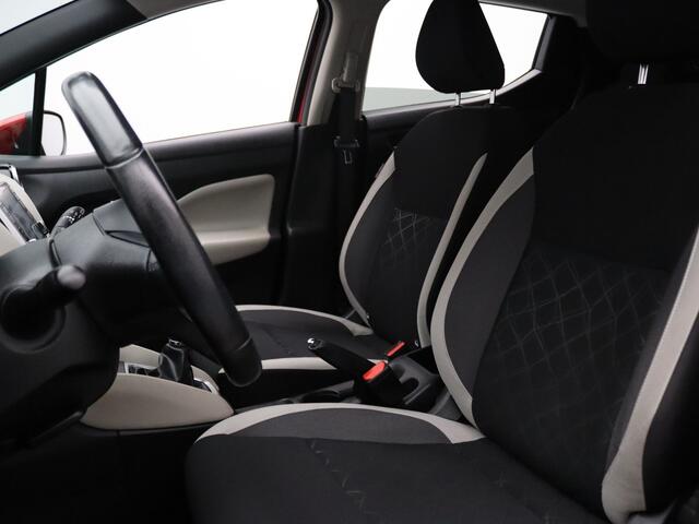 Nissan MICRA 100pk IG-T N-Connecta Camera | Cruise | Navi | Parkeersens. achter | Trekhaak