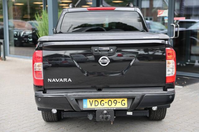 Nissan NAVARA 2.3 DCI DUBBEL CABINE N-GUARD A/T BE TREKKER 5 SITZ 4WD VAN