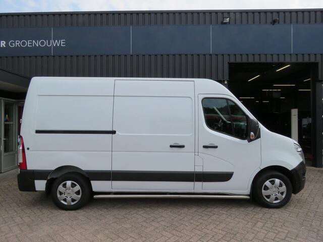 Nissan NV400 2.3 dCi 130PK L2H2 Business / Navi / Camera / Acc