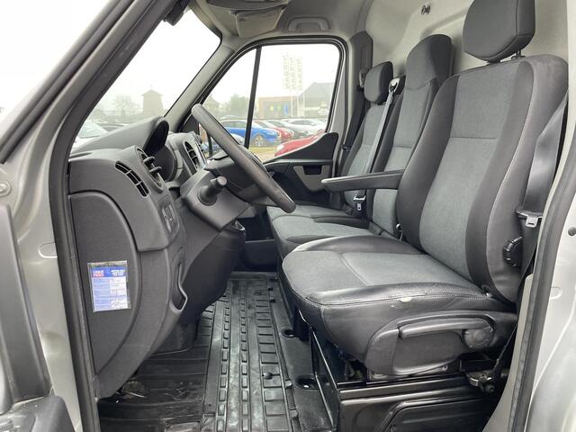 Nissan NV400 2.3 dCi L2H2 Optima / Airco / Navigatie / Trekhaak / Opstap in achterbumper