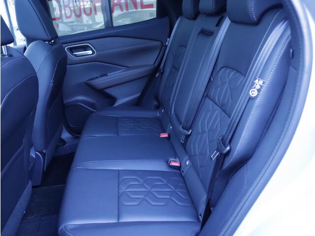 Nissan QASHQAI 1.3 MHEV Xtronic 158 Tekna