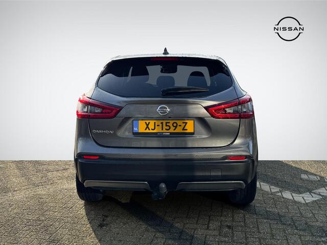 Nissan QASHQAI 1.2 N-Connecta Vision Pack | Trekhaak | Navigatie | 360° Camera | LED Koplampen | Keyless Entry | Cruise & Climate Control | Rijklaarprijs!