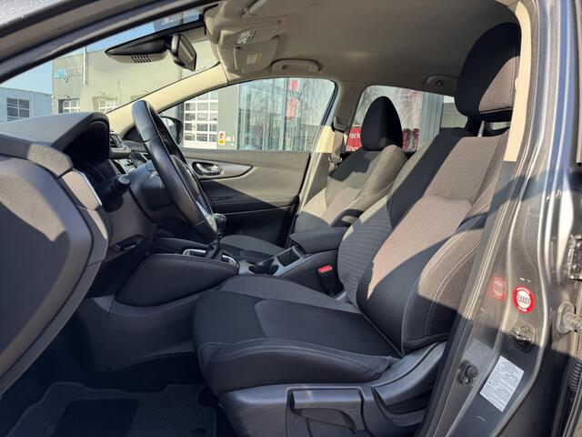 Nissan QASHQAI 1.2 N-Connecta Vision Pack | Trekhaak | Navigatie | 360° Camera | LED Koplampen | Keyless Entry | Cruise & Climate Control | Rijklaarprijs!