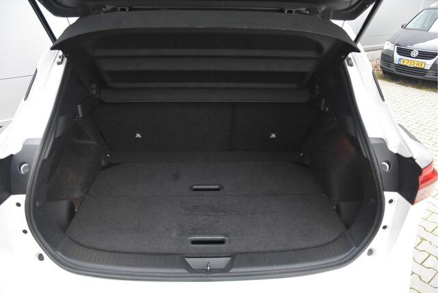 Nissan QASHQAI 1.3 MHEV N-Connecta | Trekhaak | Digitaal Dash |