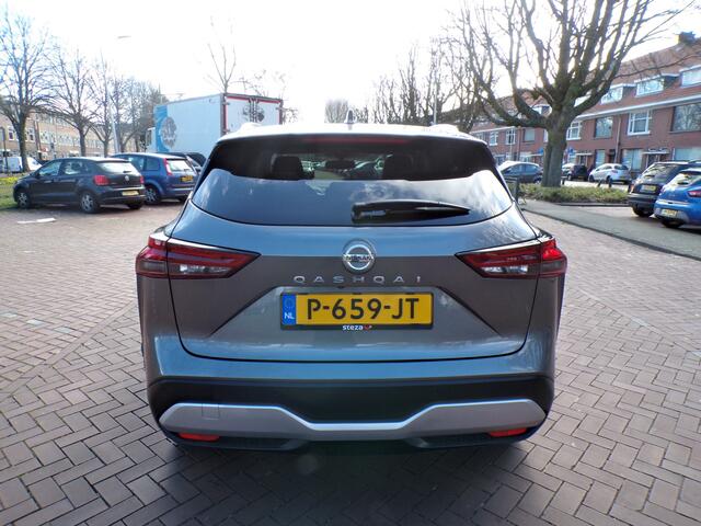Nissan QASHQAI 1.3 MHEV Premiere Edition BOMVOL OPTIES PANORAMADAK APPLE CARPLAY