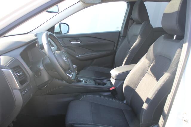 Nissan QASHQAI 1.3 MHEV Business Design Airco l Cruise control l Navigatie l AppleCarPlay/AndroidAuto l Parkeer camera