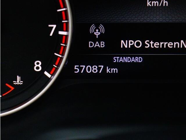 Nissan QASHQAI 1.3 MHEV Acenta + Design Pack