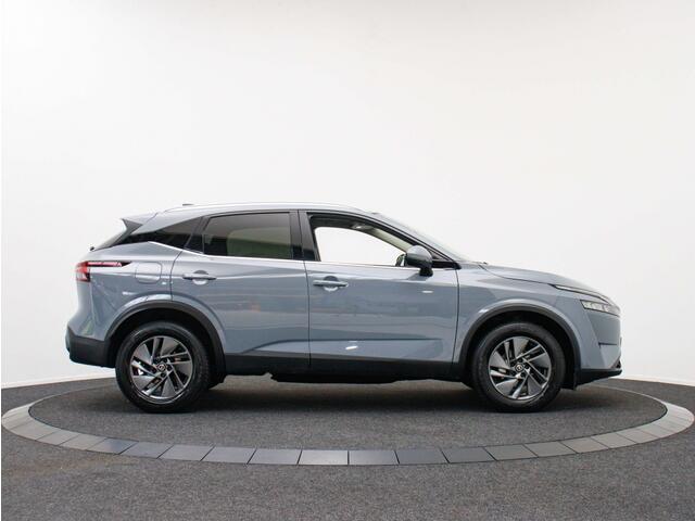 Nissan QASHQAI 1.3 MHEV Acenta + Design Pack